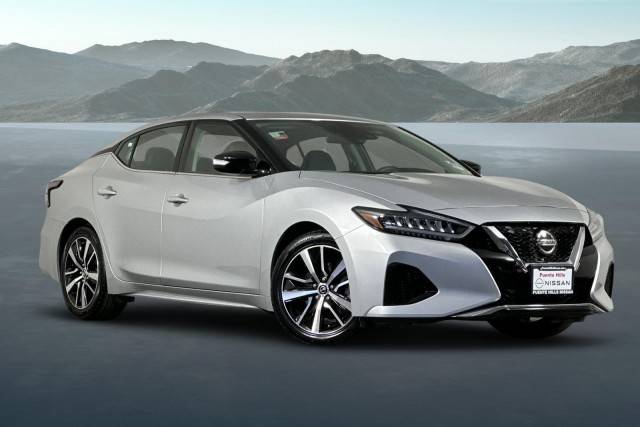 2022 Nissan Maxima SV FWD photo