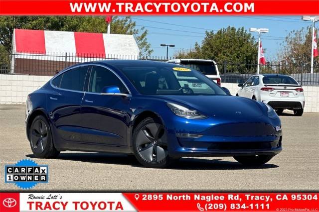 2019 Tesla Model 3 Standard Range Plus RWD photo