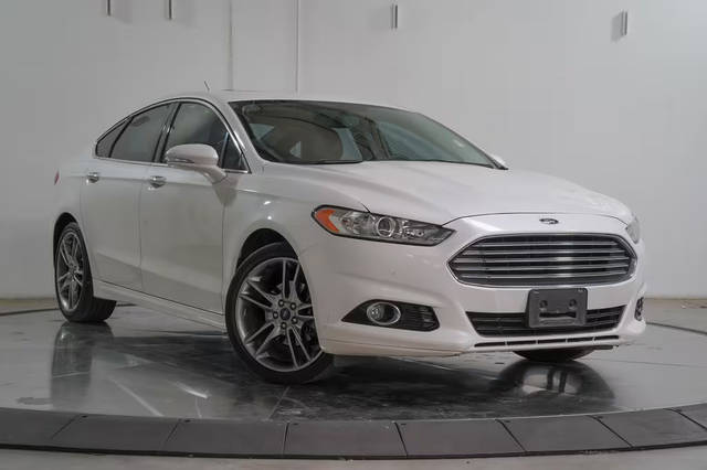 2015 Ford Fusion Titanium FWD photo