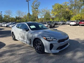 2022 Kia Stinger GT-Line AWD photo