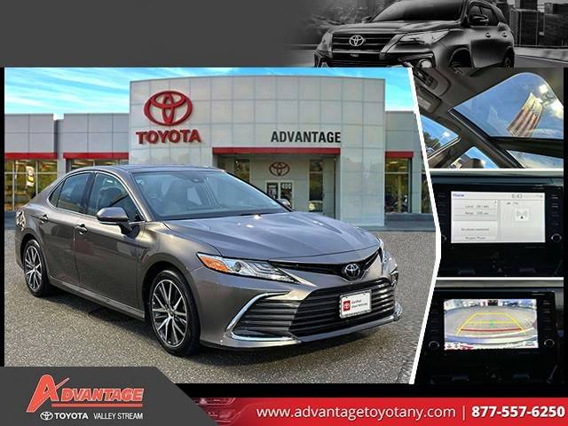 2022 Toyota Camry XLE AWD photo