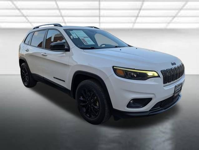 2022 Jeep Cherokee Altitude 4WD photo