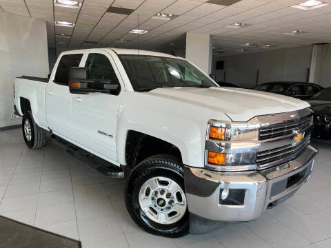 2017 Chevrolet Silverado 2500HD LT 4WD photo