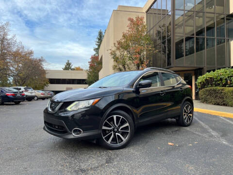 2017 Nissan Rogue Sport SL AWD photo