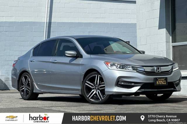 2017 Honda Accord Sport FWD photo