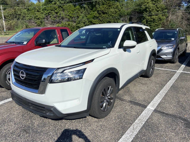 2022 Nissan Pathfinder SV FWD photo