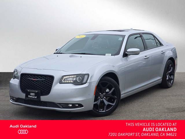 2022 Chrysler 300 300S RWD photo