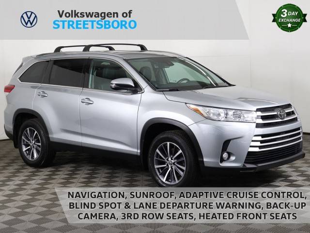 2019 Toyota Highlander XLE AWD photo