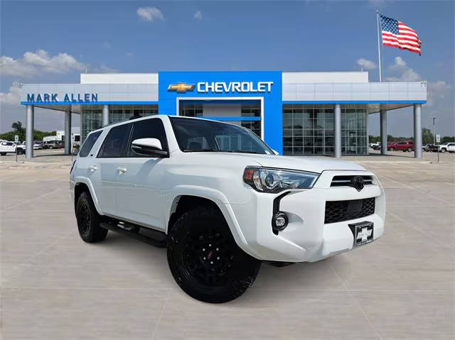 2021 Toyota 4Runner SR5 Premium RWD photo