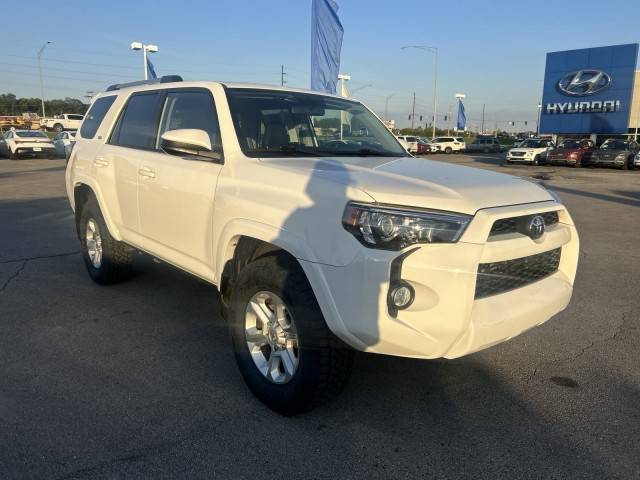 2019 Toyota 4Runner SR5 4WD photo