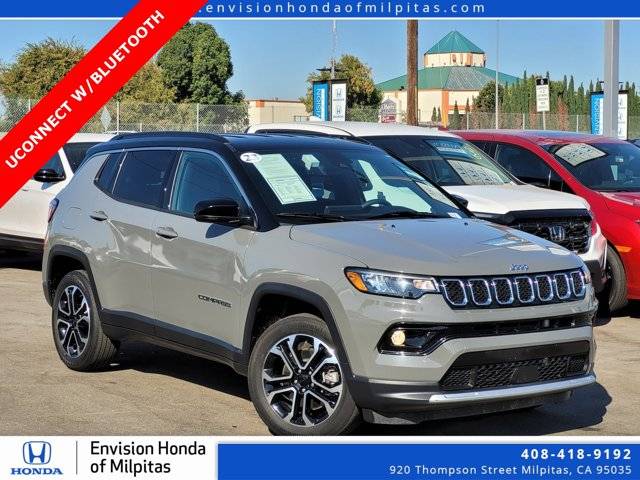 2023 Jeep Compass Limited 4WD photo