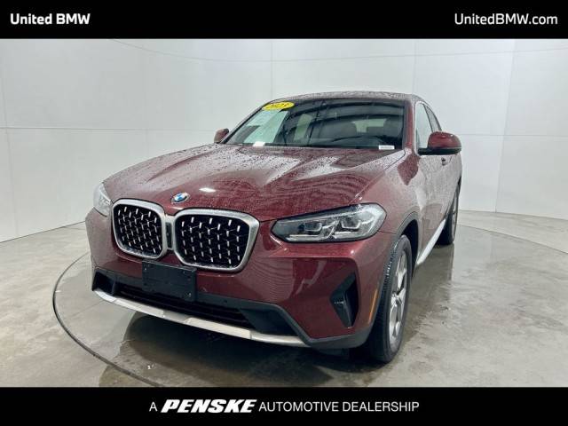 2023 BMW X4 xDrive30i AWD photo