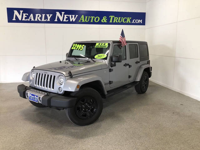 2017 Jeep Wrangler Unlimited Sahara 4WD photo