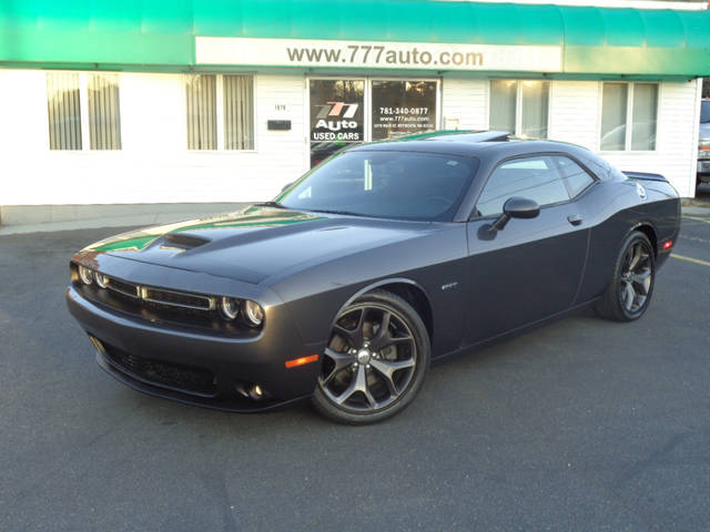 2019 Dodge Challenger R/T RWD photo