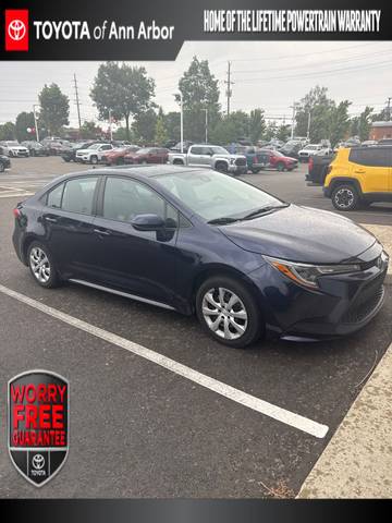 2022 Toyota Corolla LE FWD photo