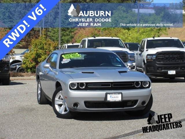 2023 Dodge Challenger SXT RWD photo