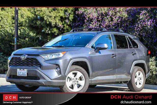 2021 Toyota RAV4 XLE AWD photo