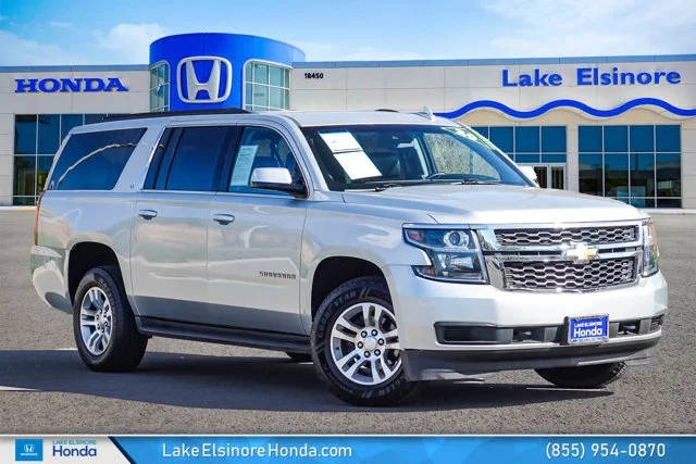 2020 Chevrolet Suburban LT RWD photo