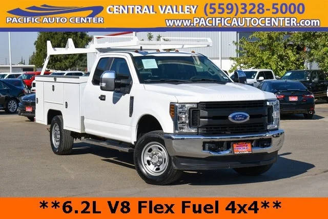 2019 Ford F-350 Super Duty XL 4WD photo