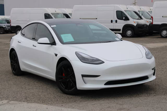 2022 Tesla Model 3 Performance AWD photo