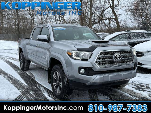 2017 Toyota Tacoma TRD Sport 4WD photo