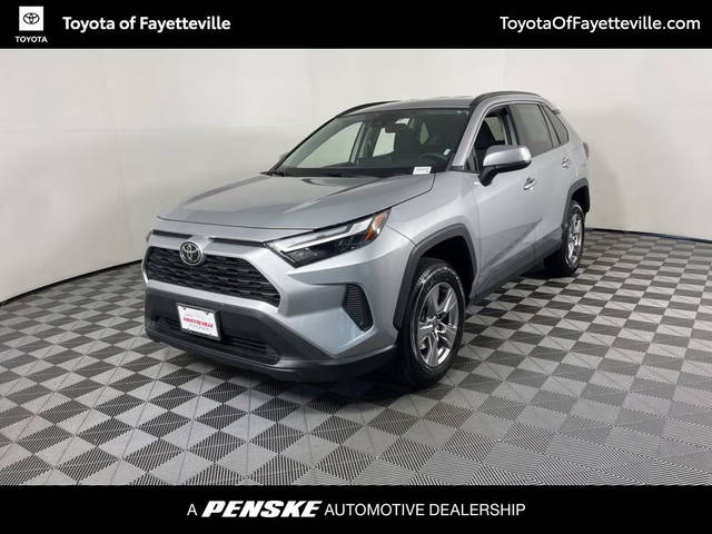 2023 Toyota RAV4 XLE FWD photo