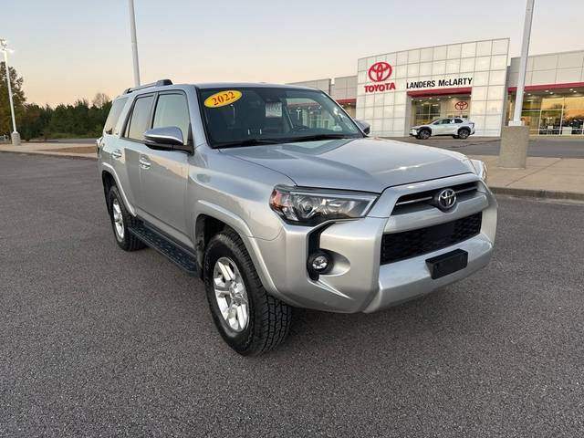 2022 Toyota 4Runner SR5 Premium 4WD photo