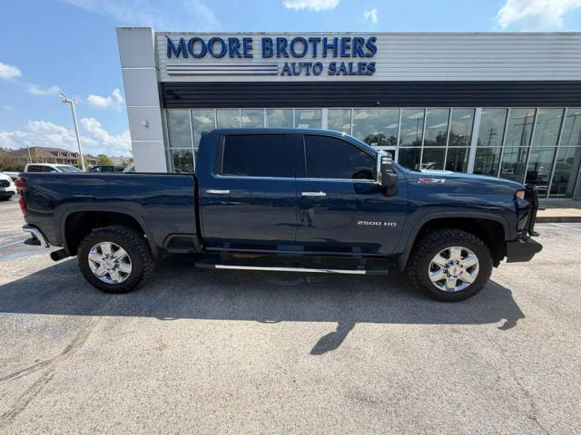 2021 Chevrolet Silverado 2500HD LTZ 4WD photo