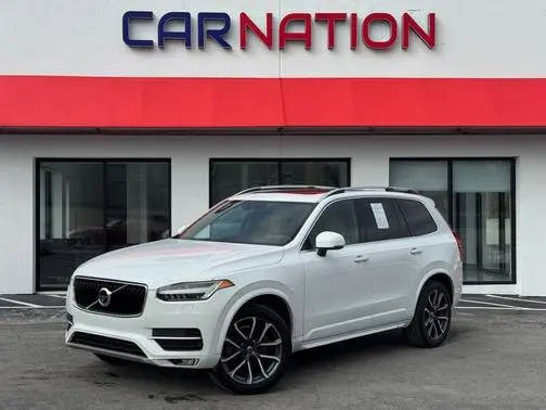 2016 Volvo XC90 T6 Momentum AWD photo