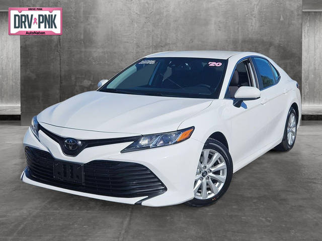 2020 Toyota Camry LE FWD photo