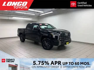 2023 Toyota Tundra Platinum 4WD photo