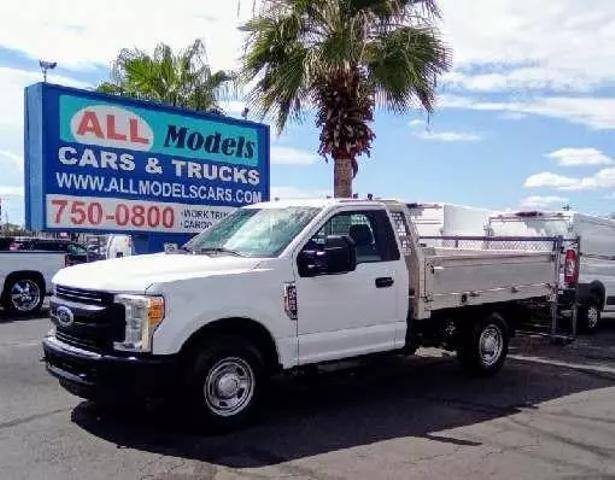 2017 Ford F-250 Super Duty XL RWD photo