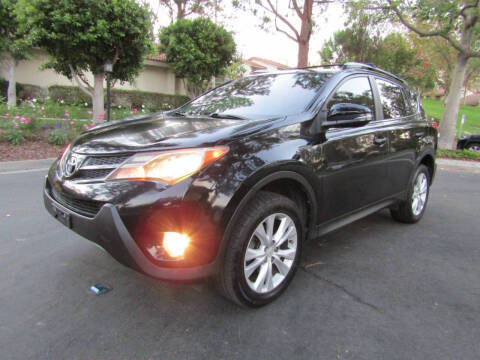 2015 Toyota RAV4 Limited FWD photo