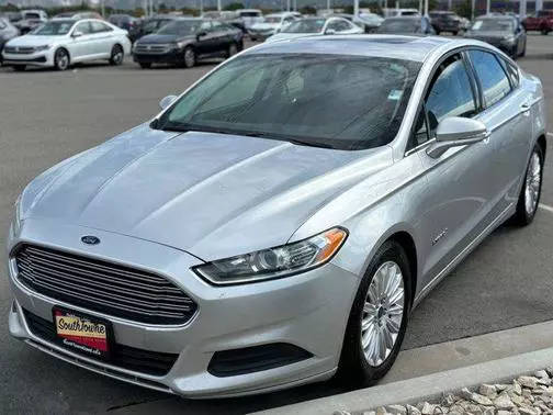 2015 Ford Fusion SE Hybrid FWD photo