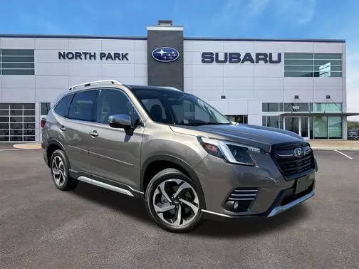 2023 Subaru Forester Touring AWD photo