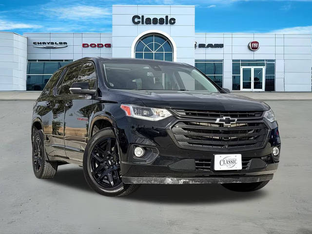 2021 Chevrolet Traverse Premier FWD photo