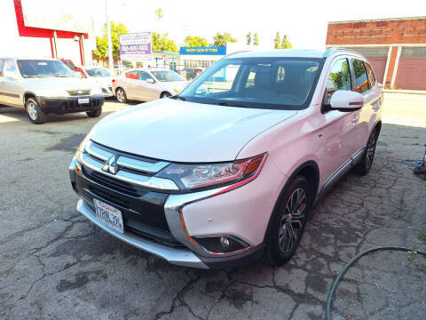 2016 Mitsubishi Outlander GT 4WD photo