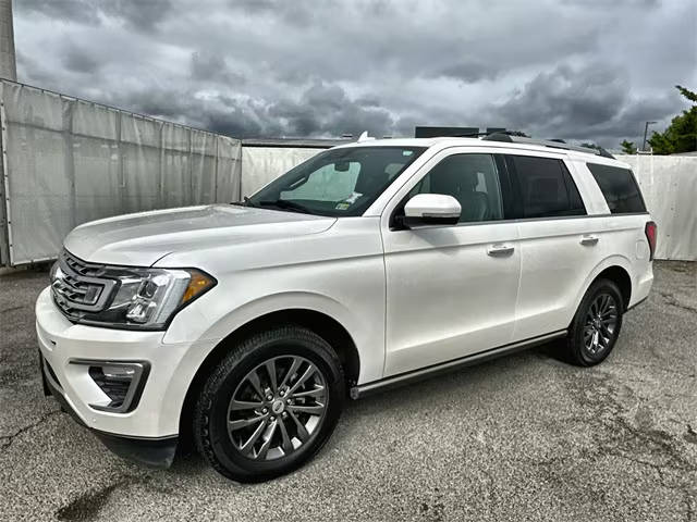 2019 Ford  Limited 4WD photo