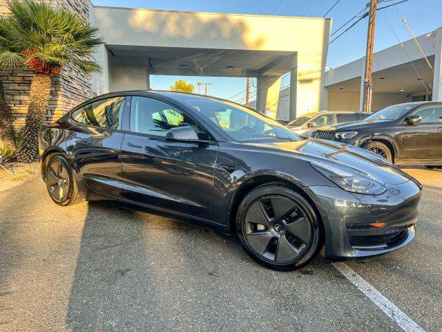 2021 Tesla Model 3 Standard Range Plus RWD photo