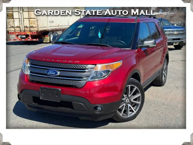 2015 Ford Explorer XLT 4WD photo