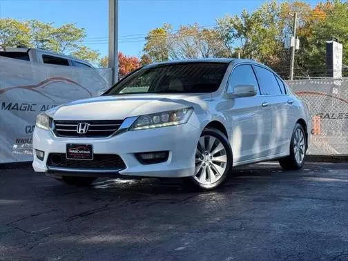 2015 Honda Accord Touring FWD photo