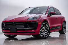 2023 Porsche Macan GTS AWD photo