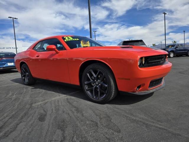 2023 Dodge Challenger SXT RWD photo