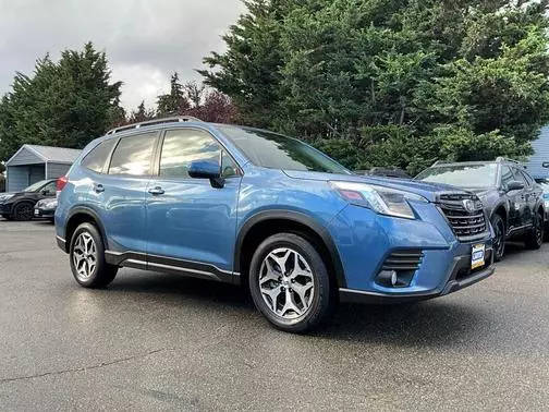 2022 Subaru Forester Premium AWD photo