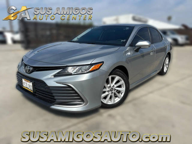 2021 Toyota Camry LE FWD photo