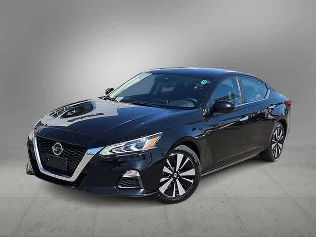 2021 Nissan Altima 2.5 SV FWD photo