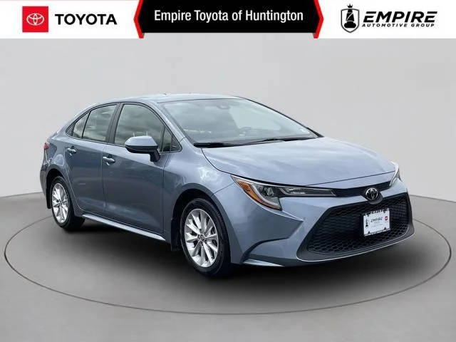 2022 Toyota Corolla LE FWD photo