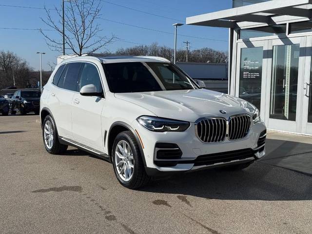 2023 BMW X5 xDrive40i AWD photo