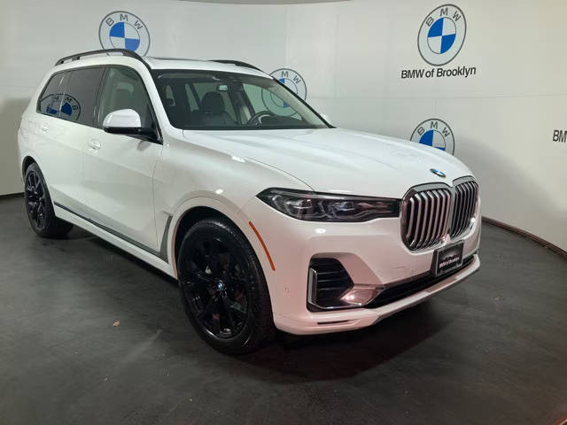 2022 BMW X7 xDrive40i AWD photo