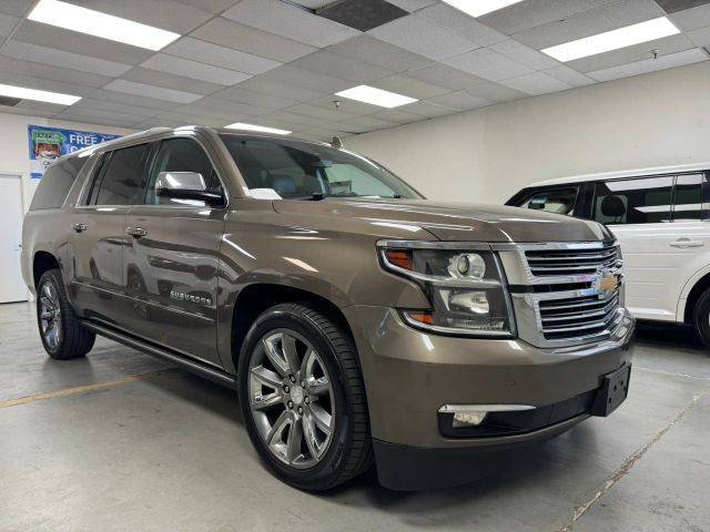 2015 Chevrolet Suburban LTZ 4WD photo